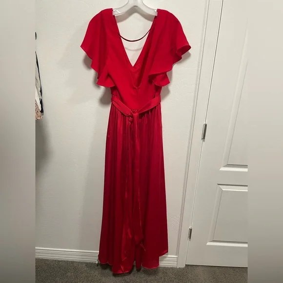 David’s Bridal Flutter Sleeve Bridesmaid Dress - Picture 3 of 5